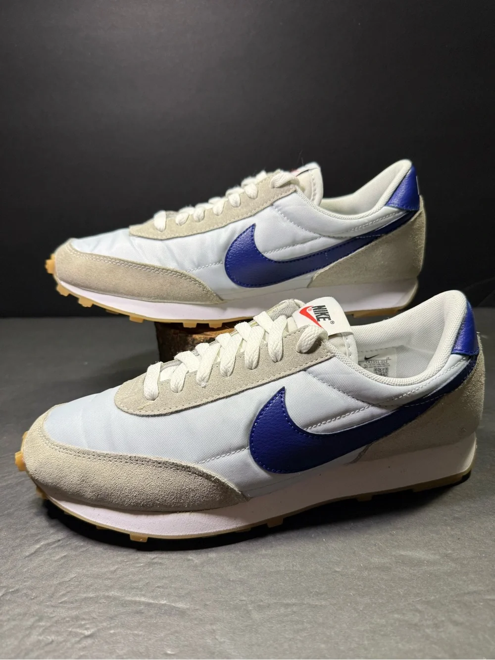 Nike Daybreak Women’s “ Pure Platinum Royal Blue Sneakers Shoe Size- 9